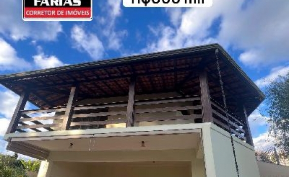 Casa com piscina 