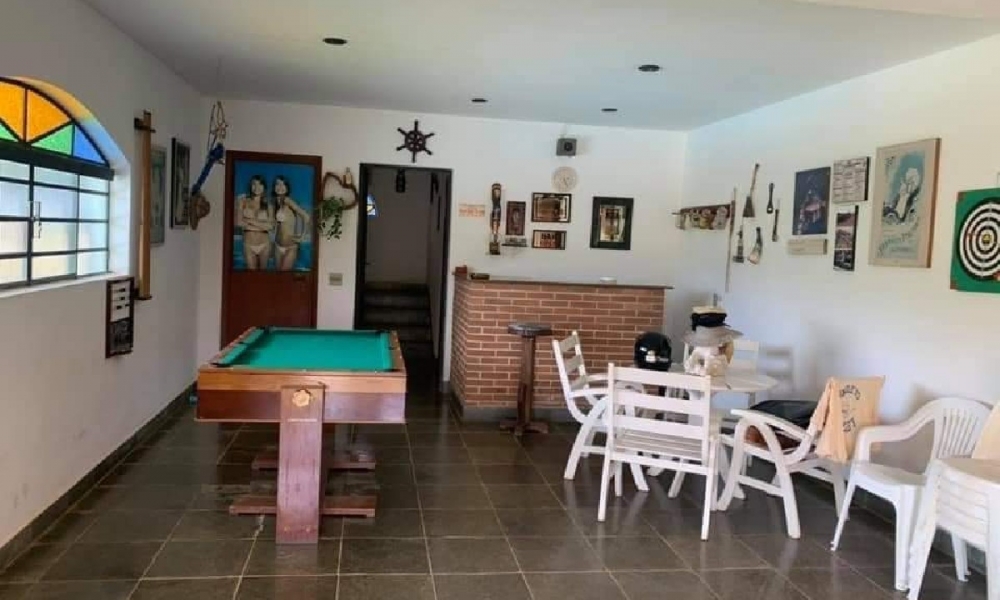 Vendo casa em Serra Negra