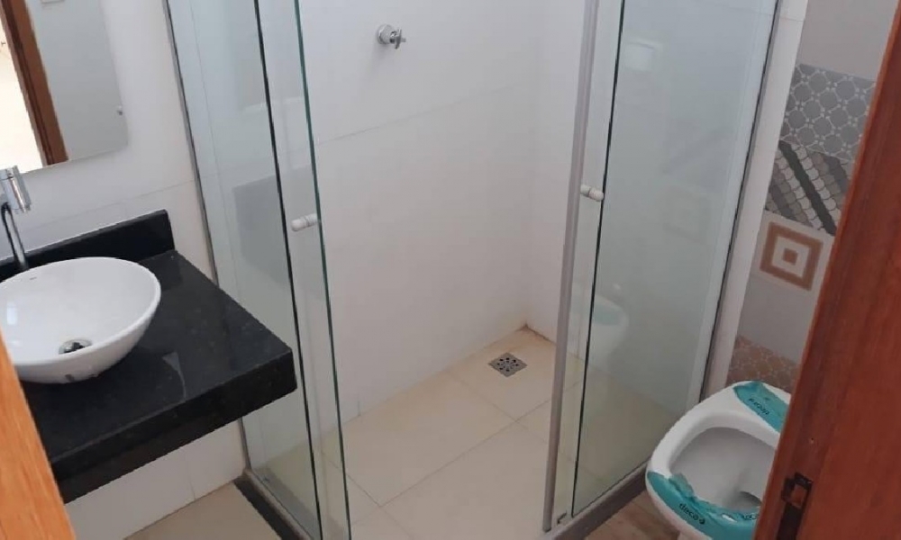 Casa de um dormitório em condomínio 