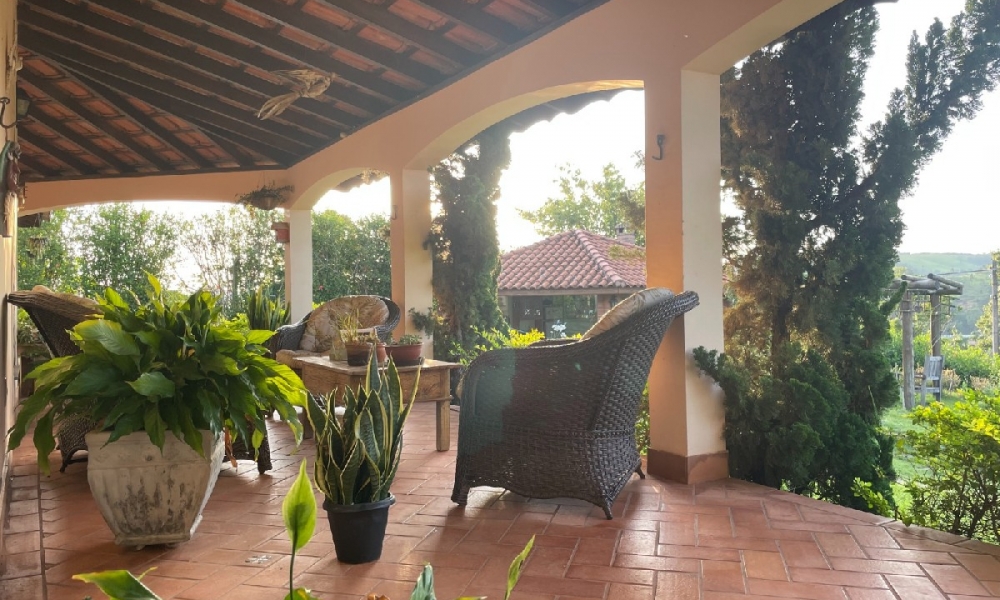 Linda casa com piscina em Serra Negra SP