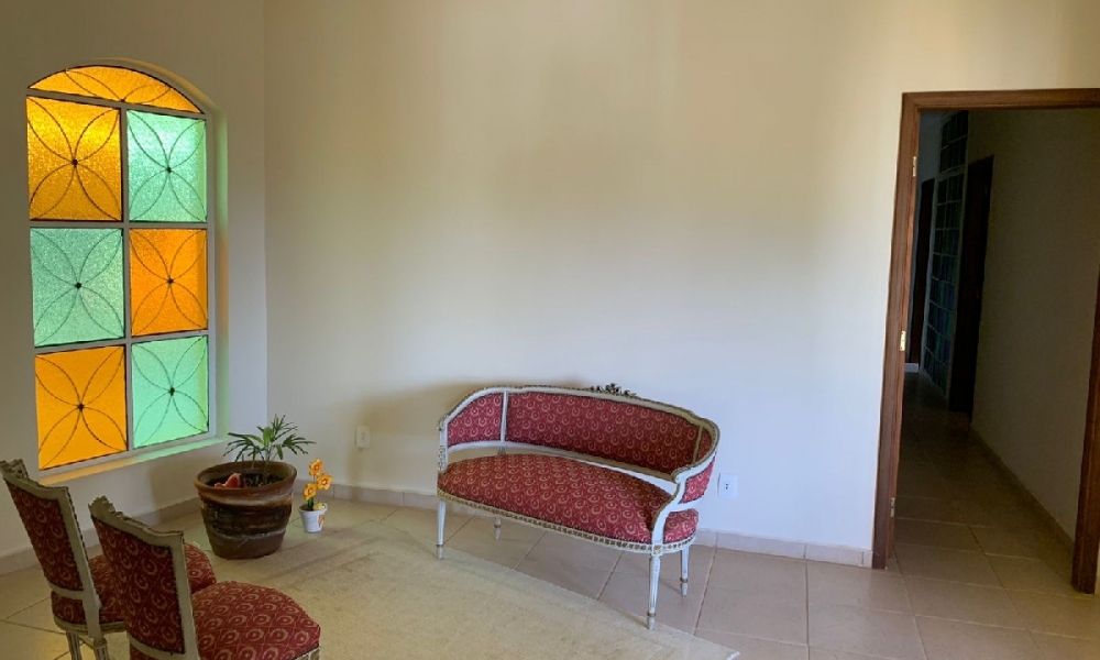 Casa em condomínio fechado 