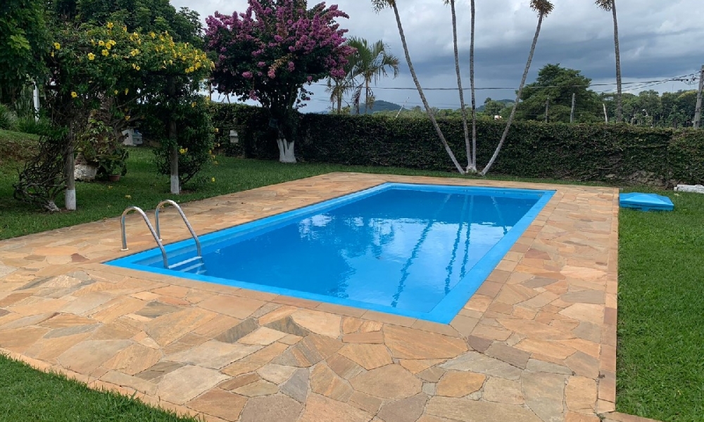 Casa a venda em Serra Negra SP