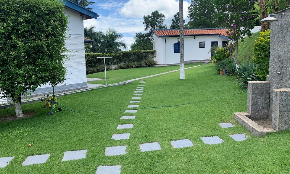 Casa a venda em Serra Negra SP
