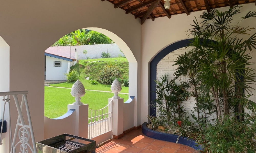 Casa a venda em Serra Negra SP