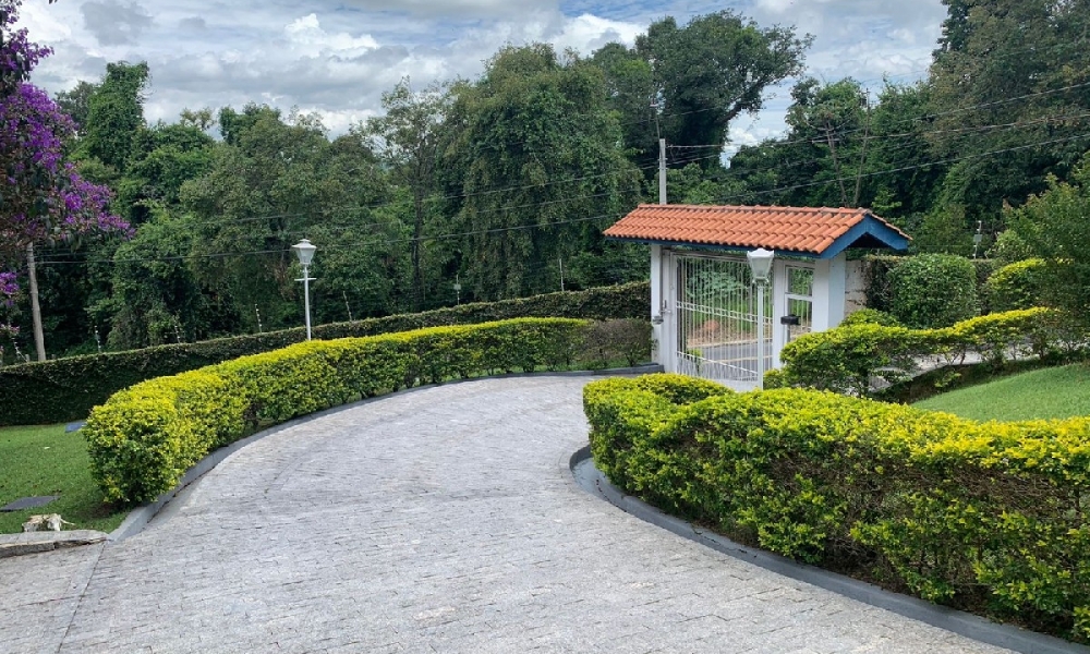 Casa a venda em Serra Negra SP