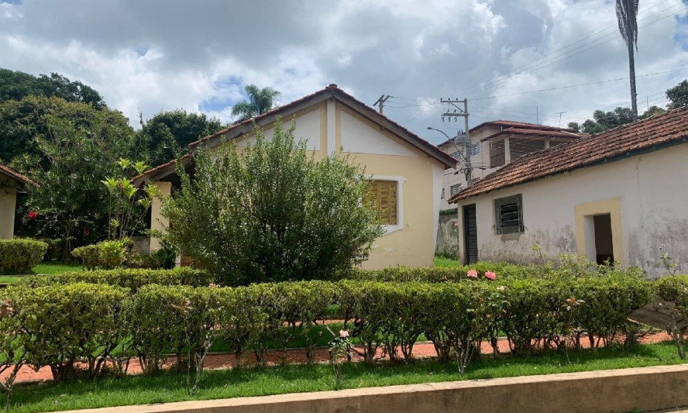 Chácara em Serra Negra 