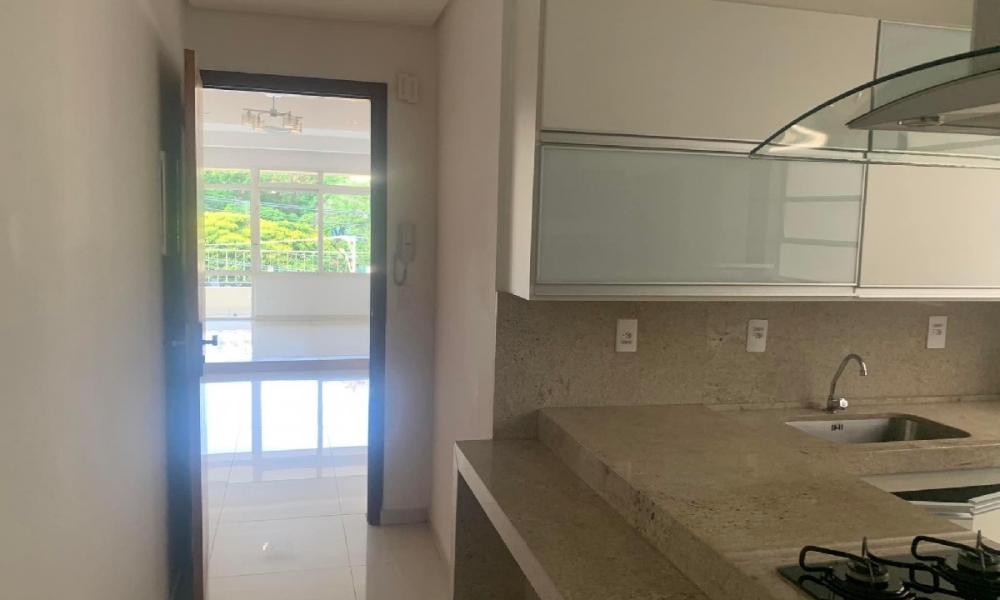 Vende-se apartamento de dois dormitórios 