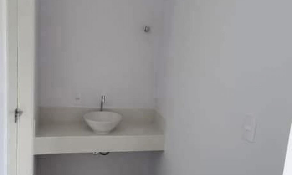 Casa próxima ao centro da cidade 