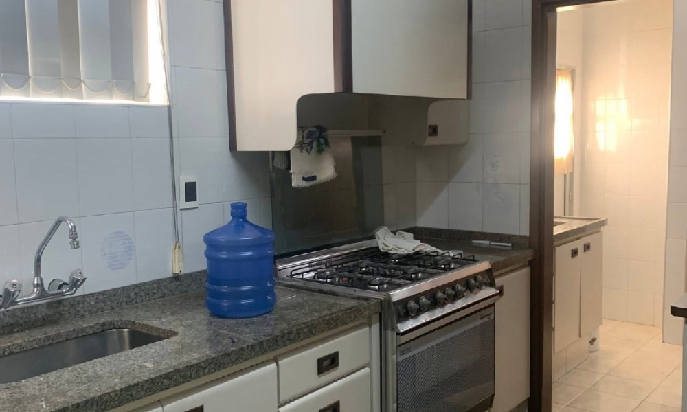 Aluga-se casa em Serra Negra 