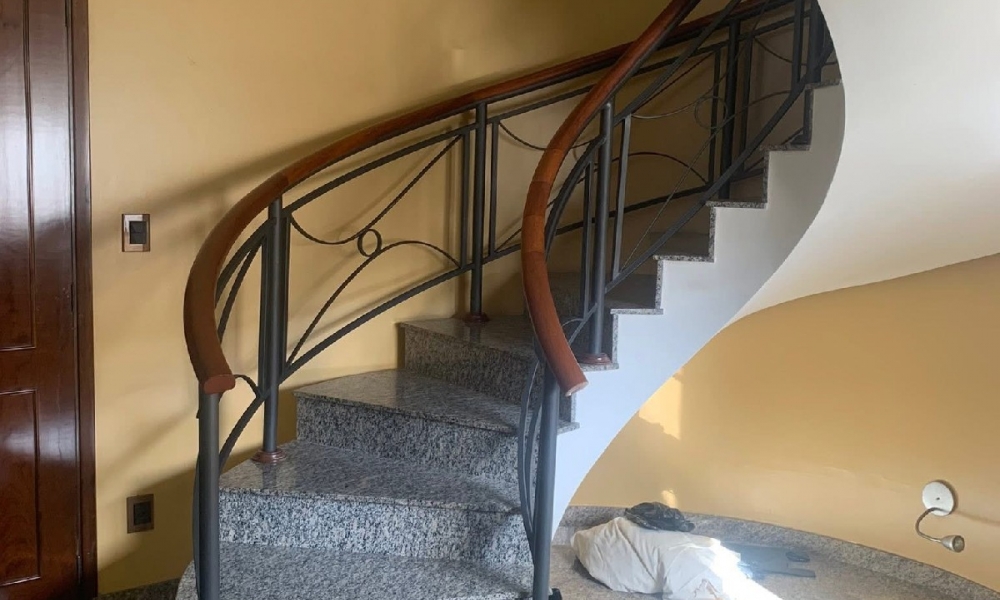 Aluga-se casa em Serra Negra 