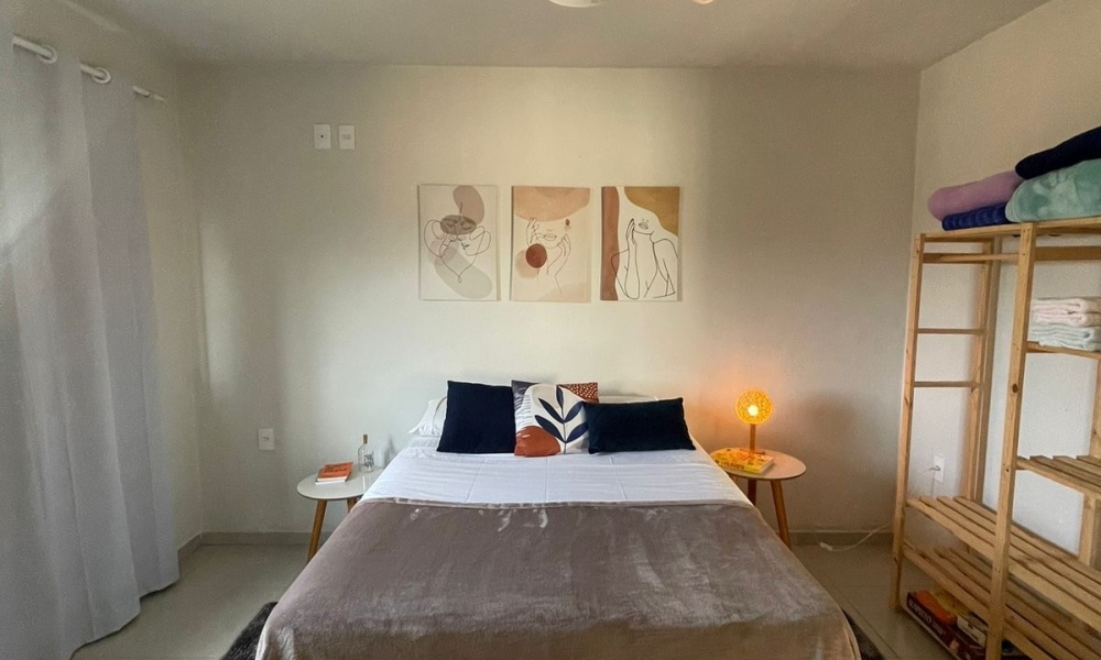 Vende-se prédio em Serra Negra 