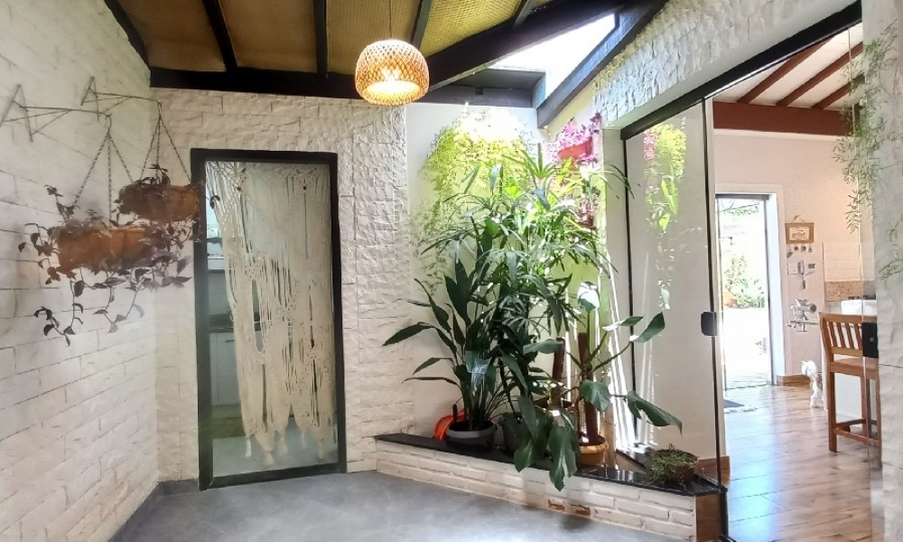 Casa a venda em Serra Negra