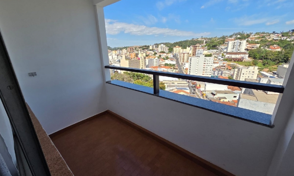 Vende-se apartamento em Serra Negra 