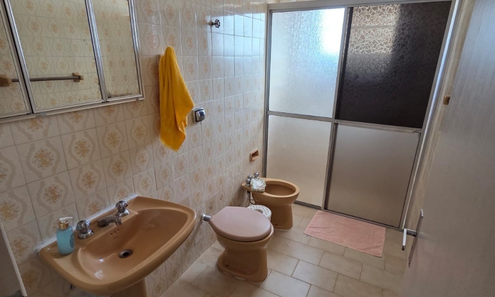 Vende-se apartamento em Serra Negra 