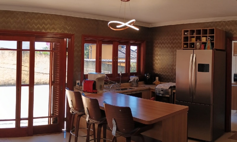 Casa a venda em Serra Negra SP